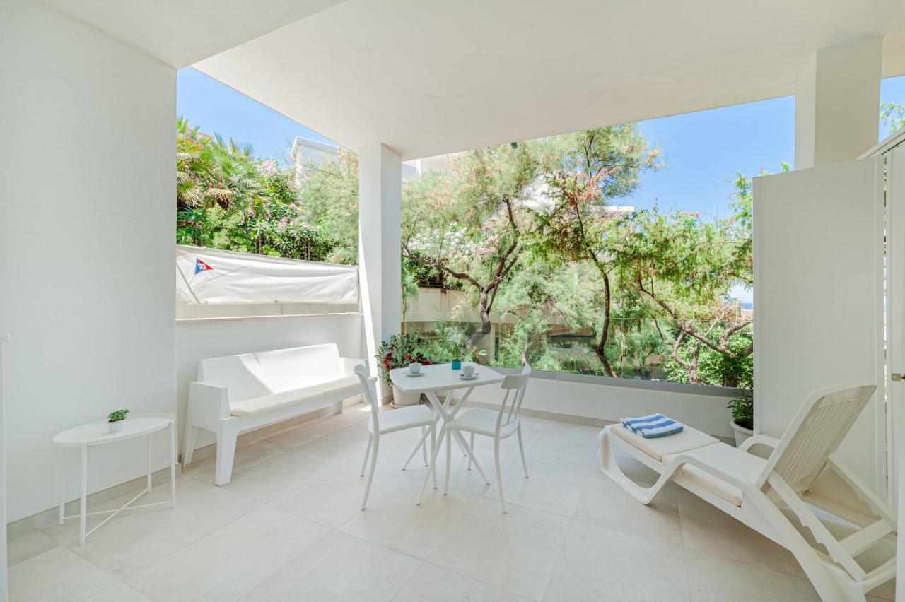 Lux B&Beach Sardvs Castelsardo Exterior photo
